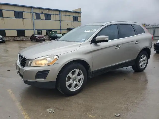 YV4952DLXC2246598