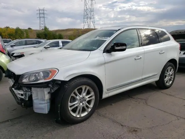 YV4952RC4F2590456