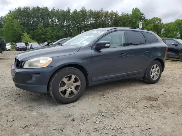 YV4982DL8A2066055