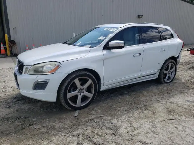YV4992DZXA2107593