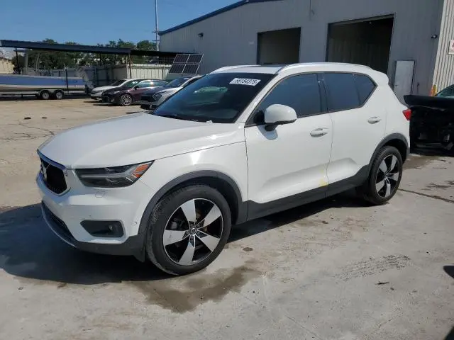 YV4AC2HK3K2068990