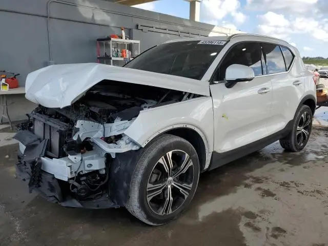 YV4AC2HL9L2240921