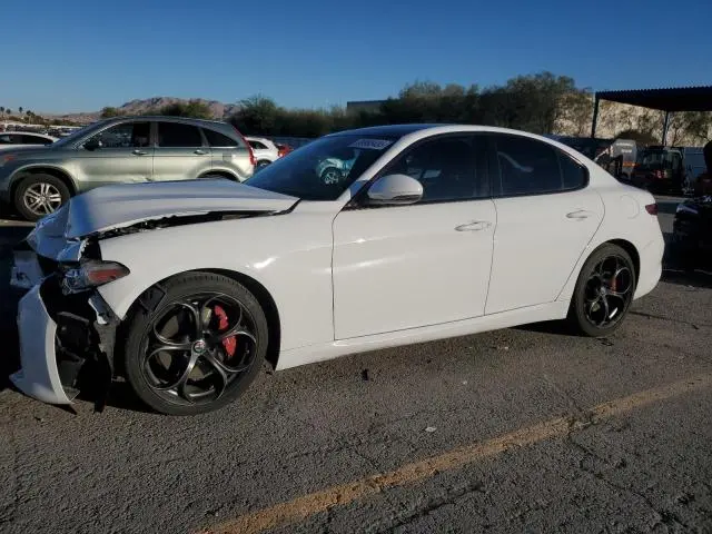 ZARFAMBNXK7606364