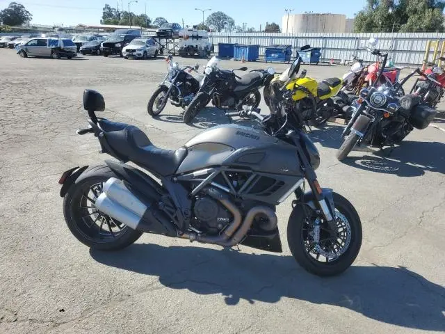 ZDM13BLW5EB017657